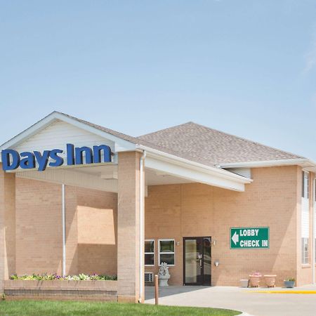 Days Inn By Wyndham Lexington Ne Εξωτερικό φωτογραφία
